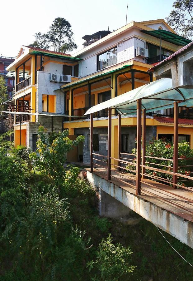 Hotel Chautari Pvt Ltd Нагаркот Экстерьер фото