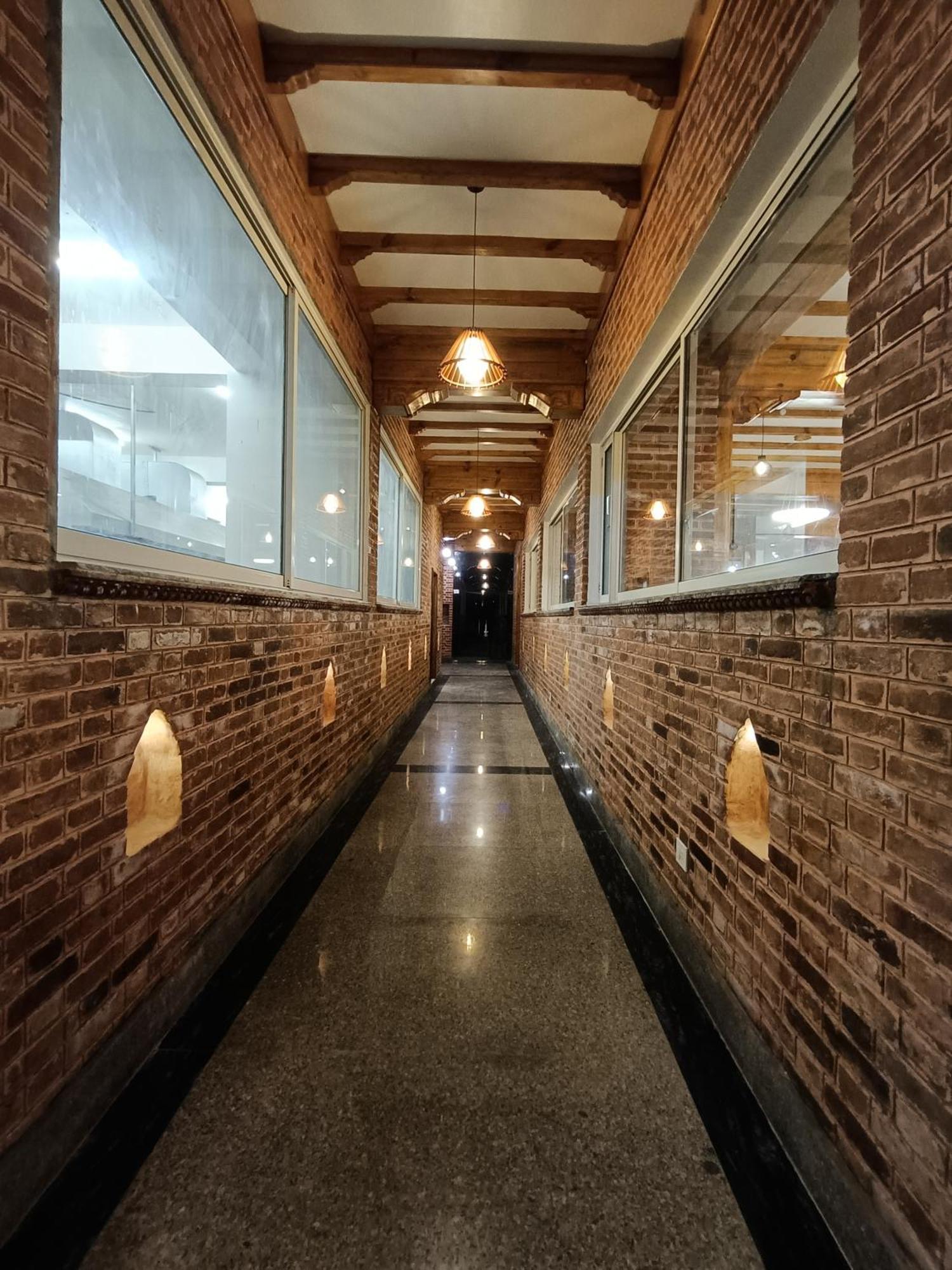 Hotel Chautari Pvt Ltd Нагаркот Экстерьер фото